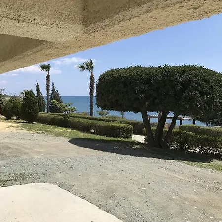 Apartment By The Beach Zygi
